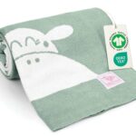 Weiche Babydecke aus Baumwolle in Grün – hochwertige Bio Baumwolle Babydecke mit OEKO-TEX und GOTS Zertifizierung, ideal für Neugeborene.